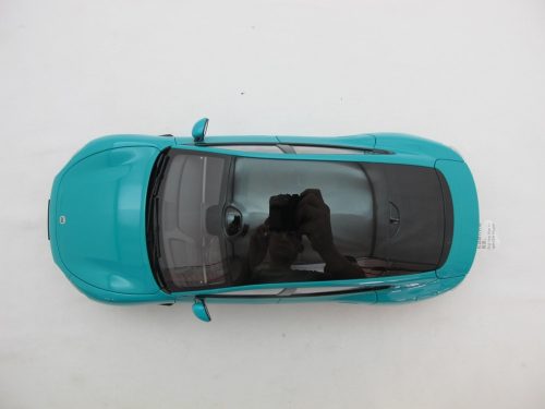 Xiaomi SU7 1/18 Die-cast Model Car Aqua Blue / BHR08KPGL