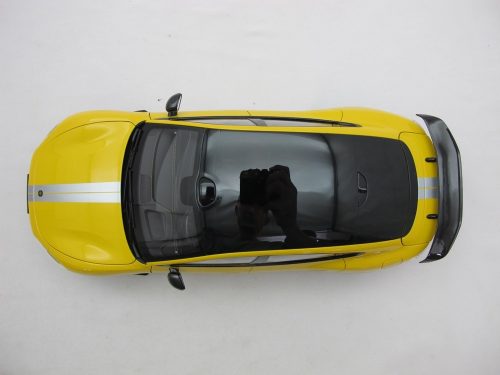 Xiaomi SU7 Ultra 1/18 Die-cast Model Car Lightning Yellow / BHR08KQGL